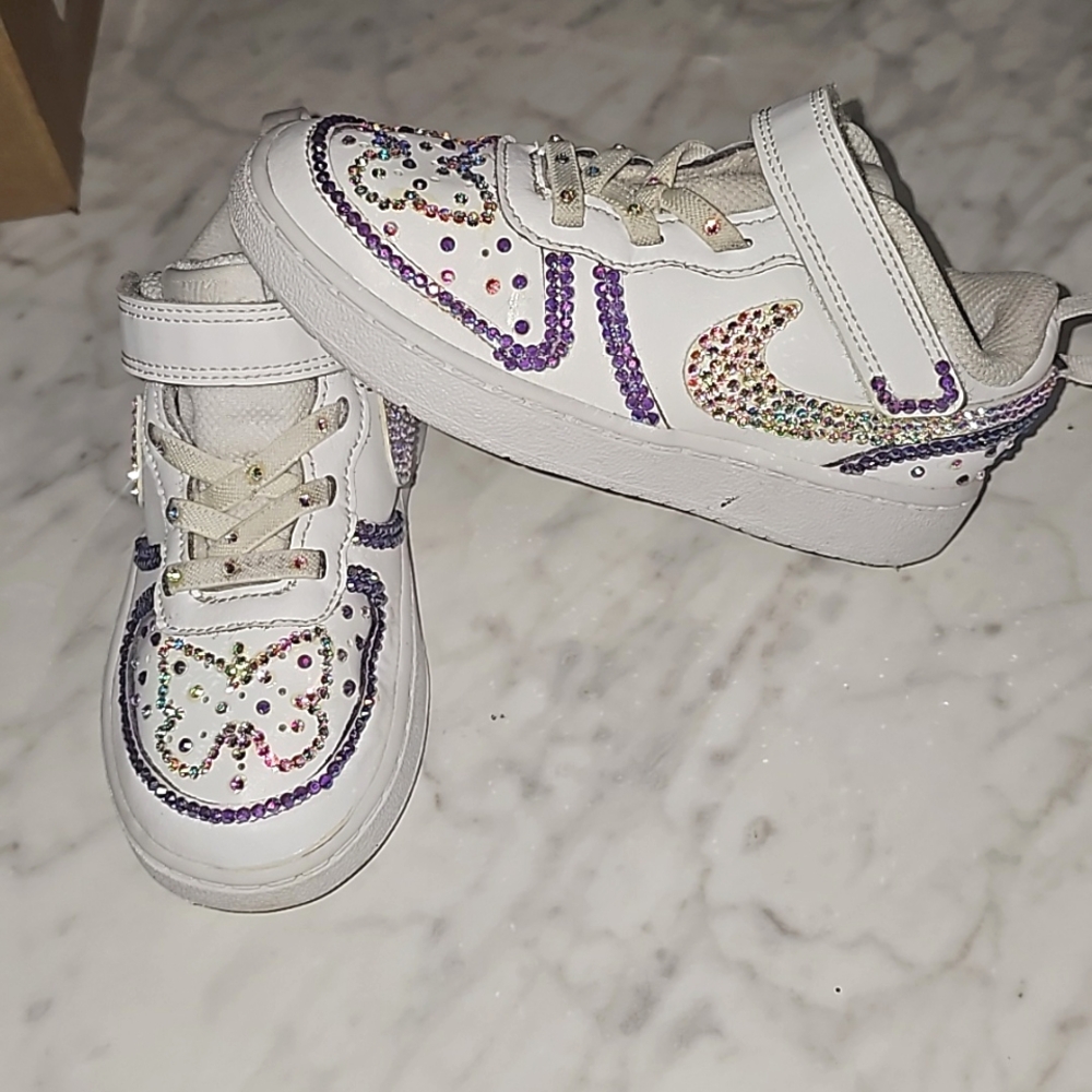 Nike Borough Low, Size 9c, white